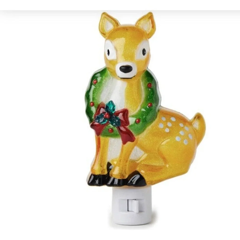 WinterWonderLane Reindeer Night Light w/‎ Light Bulb Xmas Wreath NEW